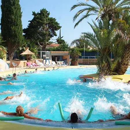 De La Baie Кавалер-сюр-Мер